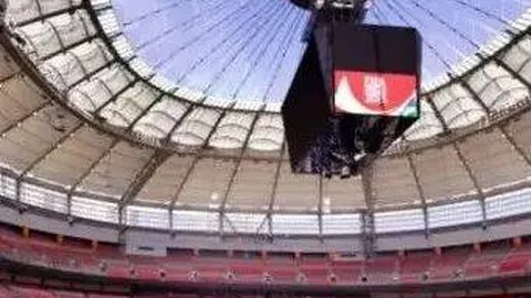 2025青岛马拉松4月20日盛大开启，首发纪念号码衣同期亮相揭晓